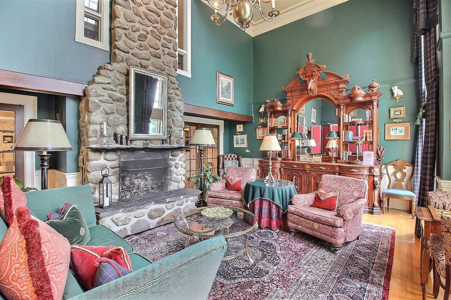 









694


Ch. Ripple Cove

, 114,
Ayer's Cliff,




QC
J0B1C0

