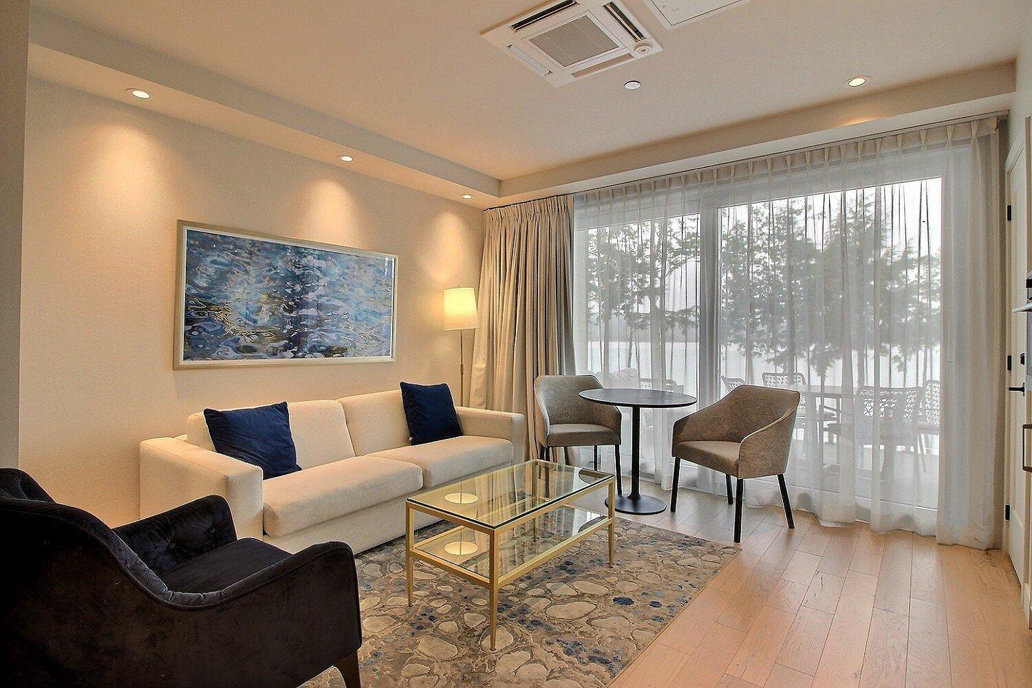 









694


Ch. Ripple Cove

, 114,
Ayer's Cliff,




QC
J0B1C0

