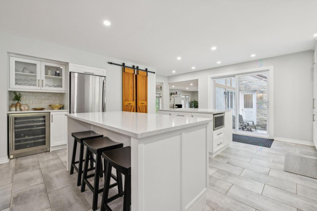 









12


Rue de Castillou

,
Gatineau (Gatineau),




QC
J8T5S5

