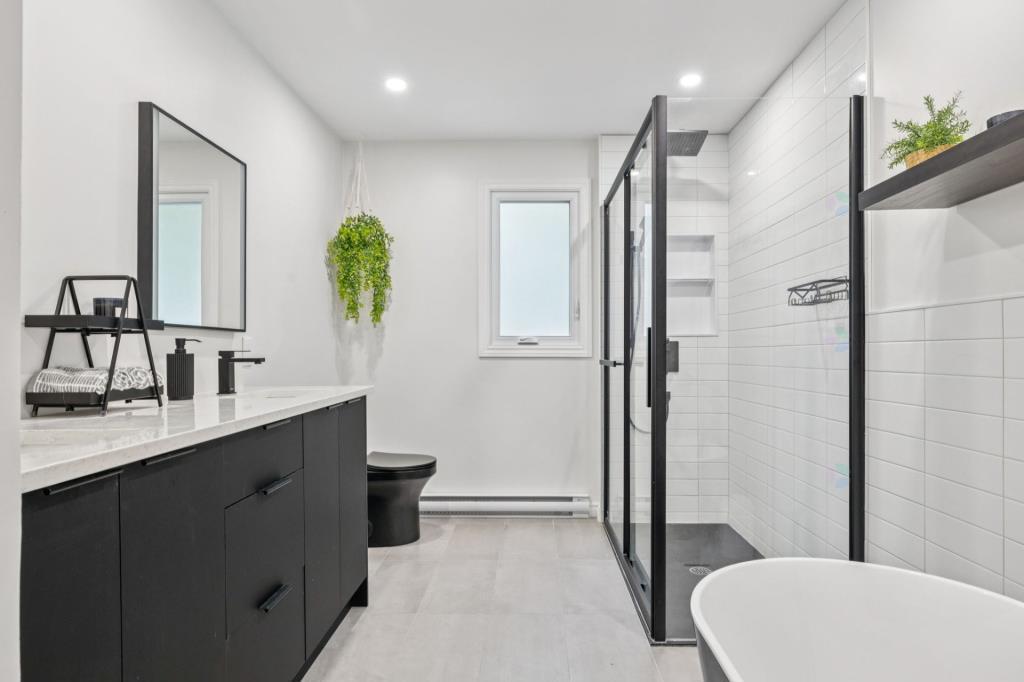 









12


Rue de Castillou

,
Gatineau (Gatineau),




QC
J8T5S5

