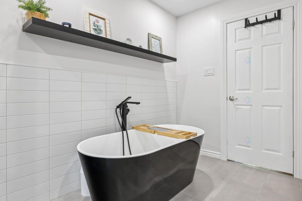 









12


Rue de Castillou

,
Gatineau (Gatineau),




QC
J8T5S5

