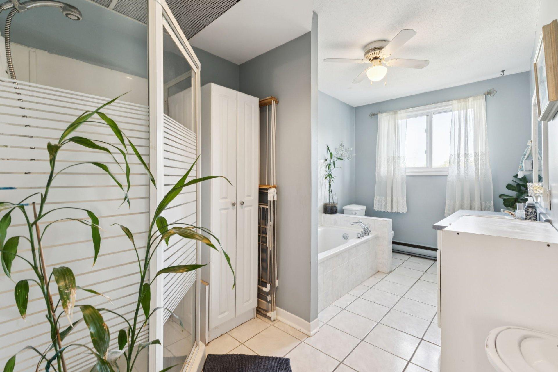 









109


Rue de la Baie

,
Gatineau (Gatineau),




QC
J8T3H4


