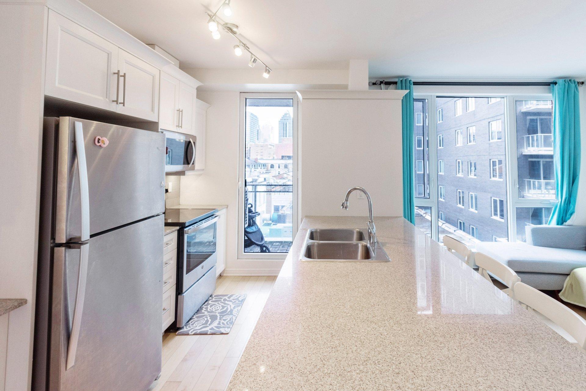 









1235


Rue Bishop

, 620,
Montréal (Ville-Marie),




QC
H3G2A6

