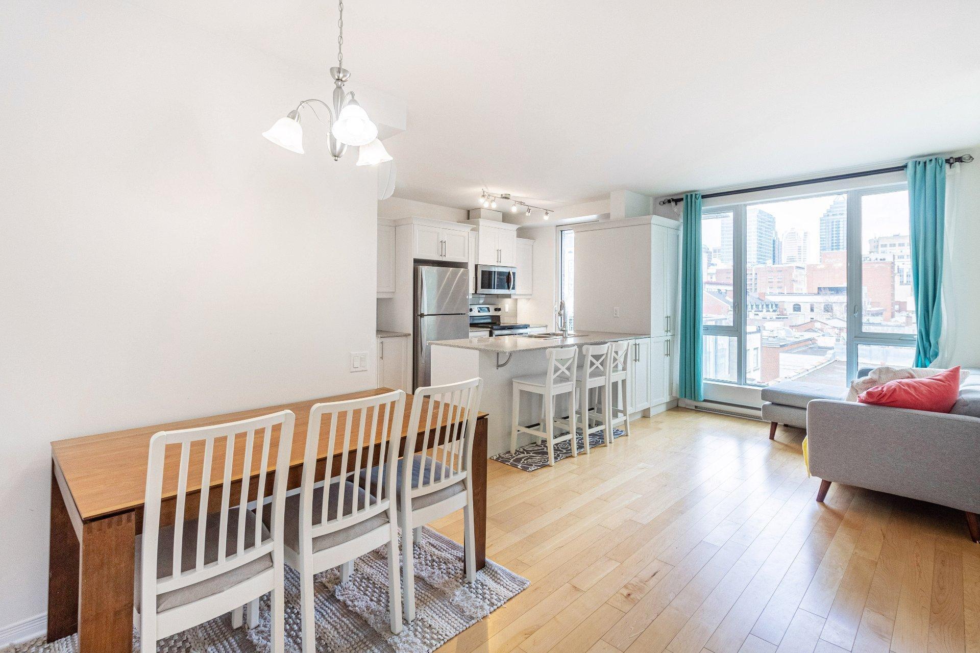 









1235


Rue Bishop

, 620,
Montréal (Ville-Marie),




QC
H3G2A6

