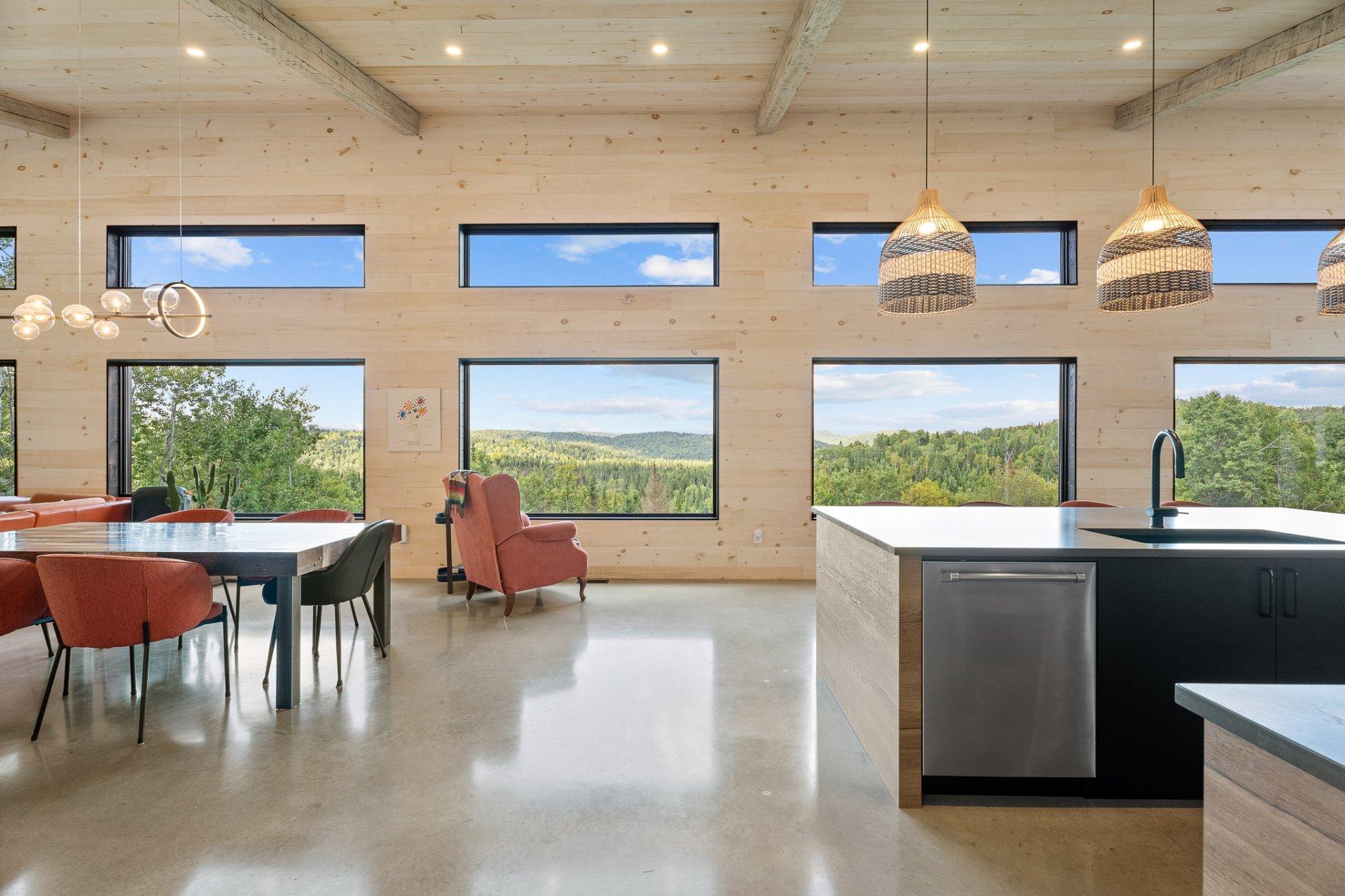 









401


Ch. Fyon

,
Ivry-sur-le-Lac,




QC
J8C2Z8

