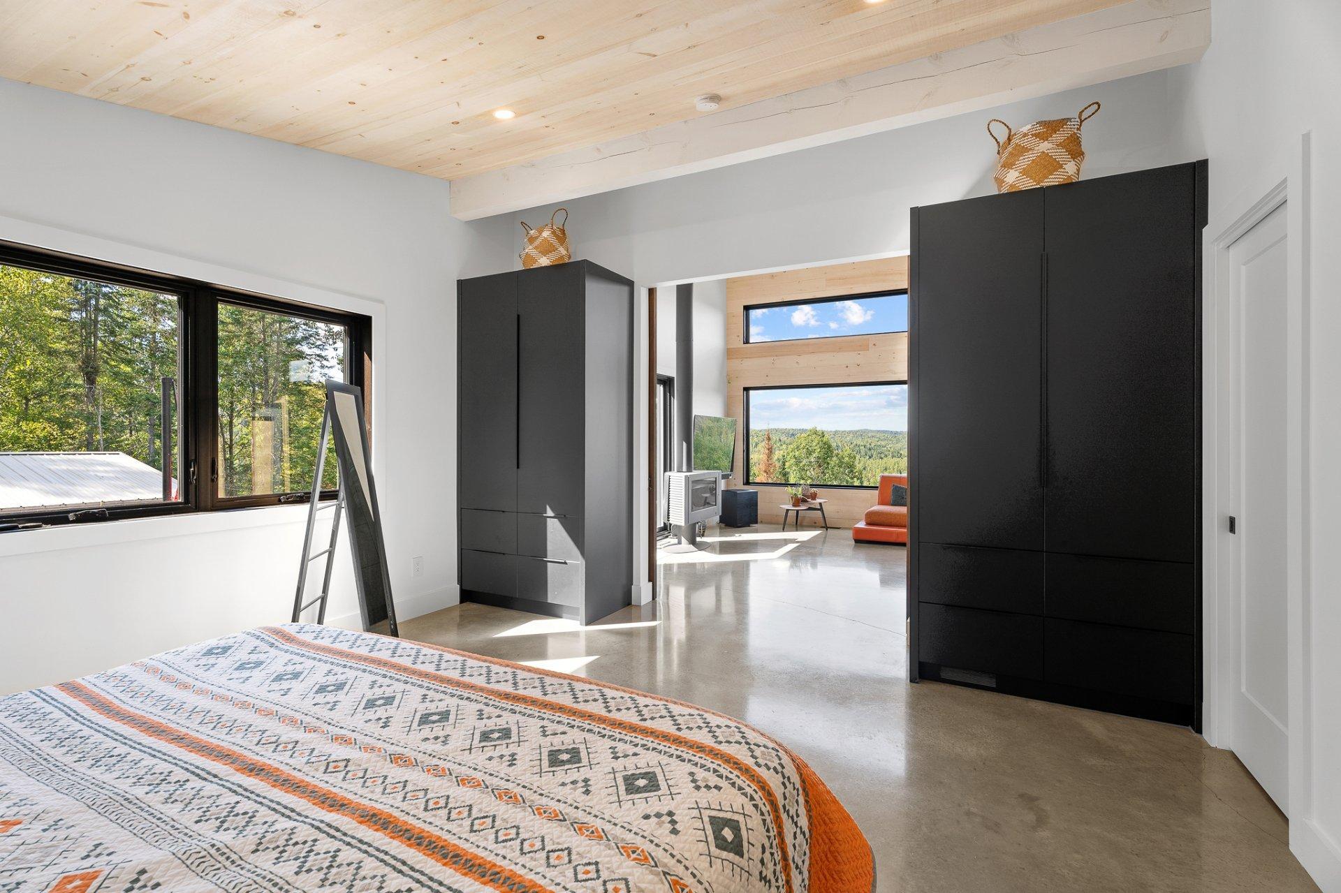 









401


Ch. Fyon

,
Ivry-sur-le-Lac,




QC
J8C2Z8

