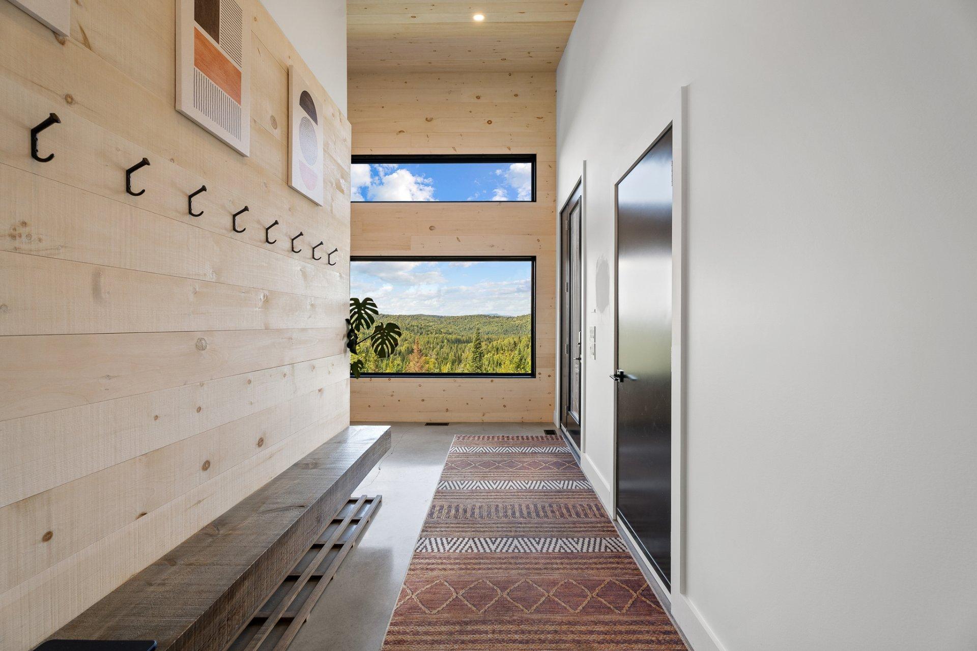 









401


Ch. Fyon

,
Ivry-sur-le-Lac,




QC
J8C2Z8

