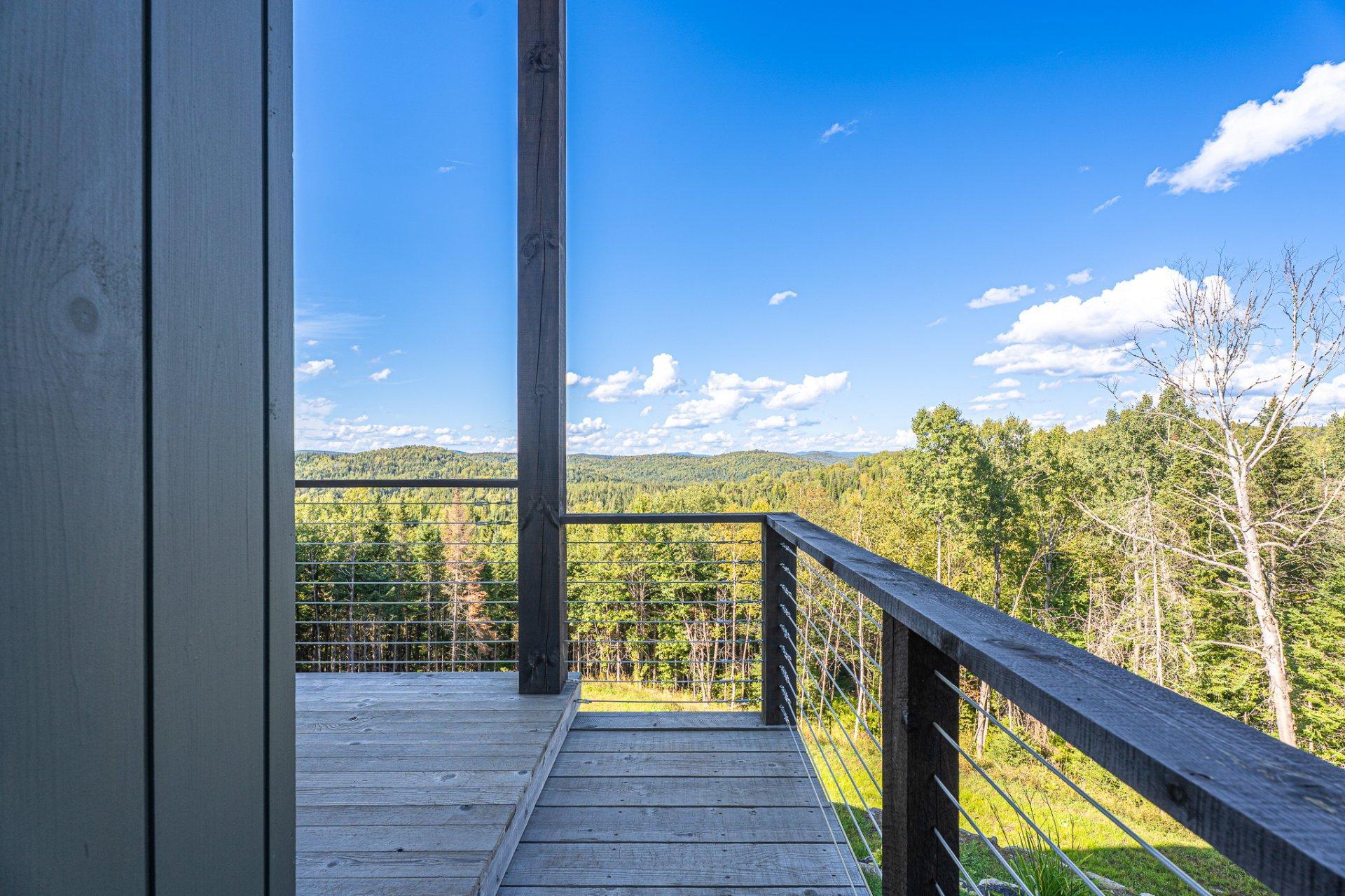 









401


Ch. Fyon

,
Ivry-sur-le-Lac,




QC
J8C2Z8

