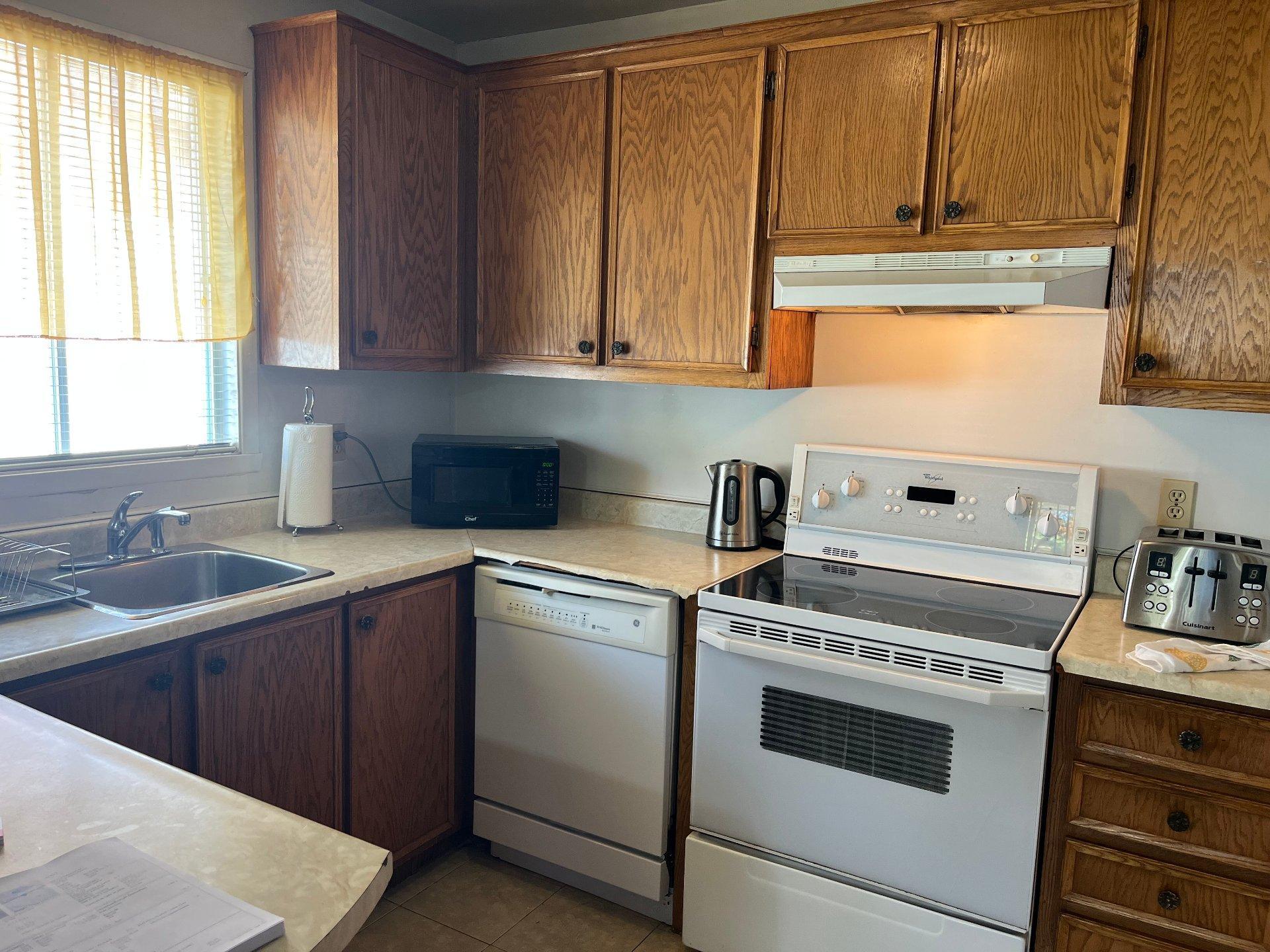 









802


Rue Maisonneuve

,
Longueuil (Saint-Hubert),




QC
J3Y7W8

