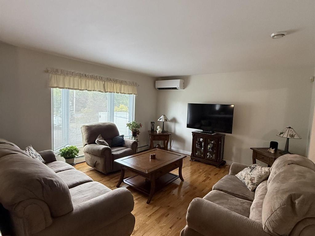 












26 Giberson Drive

,
Westphal,




NS
B2W 6J6

