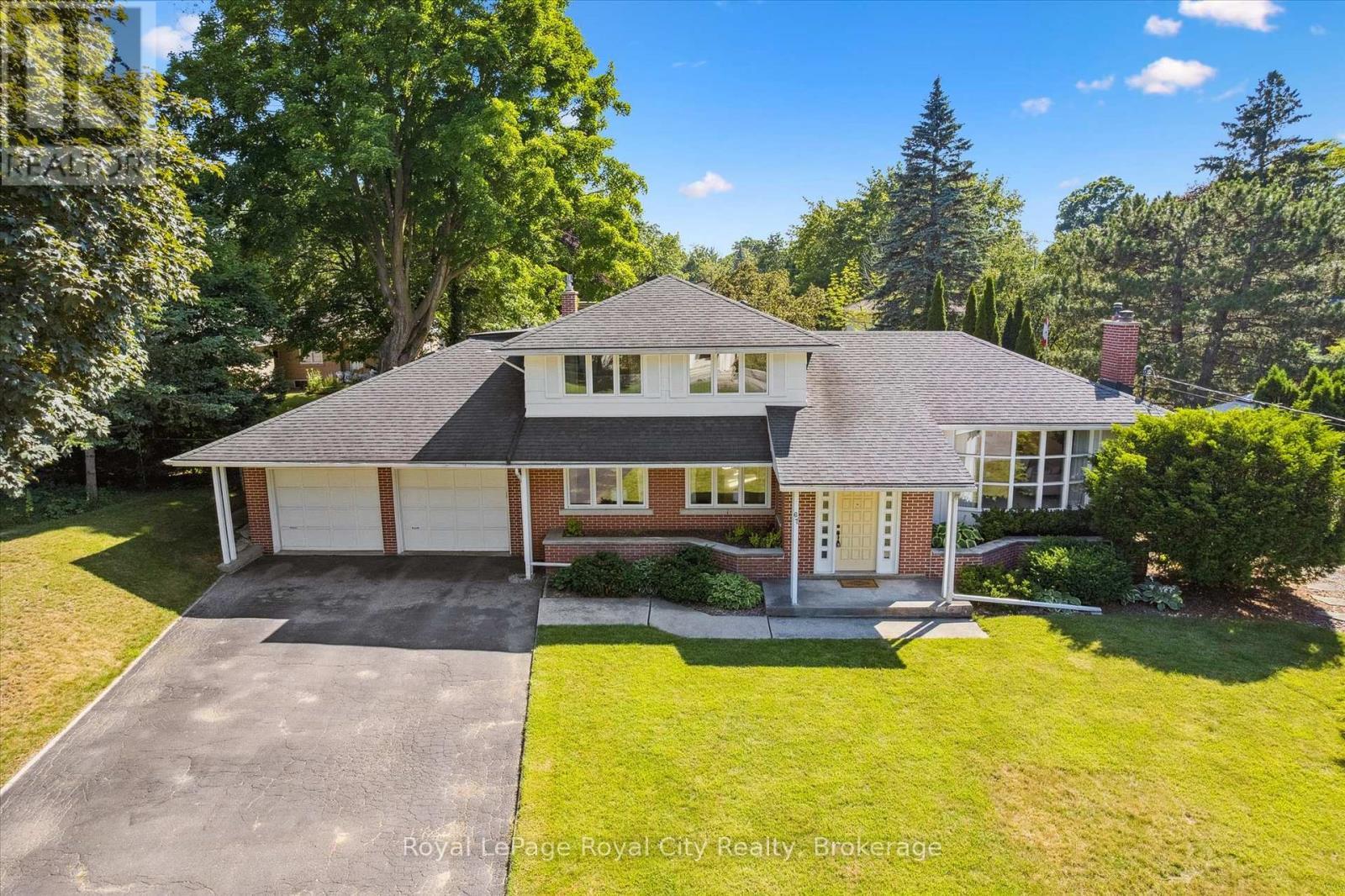 












67 WOODSIDE ROAD

,
Guelph (Dovercliffe Park/Old University),




Ontario
N1G2H1

