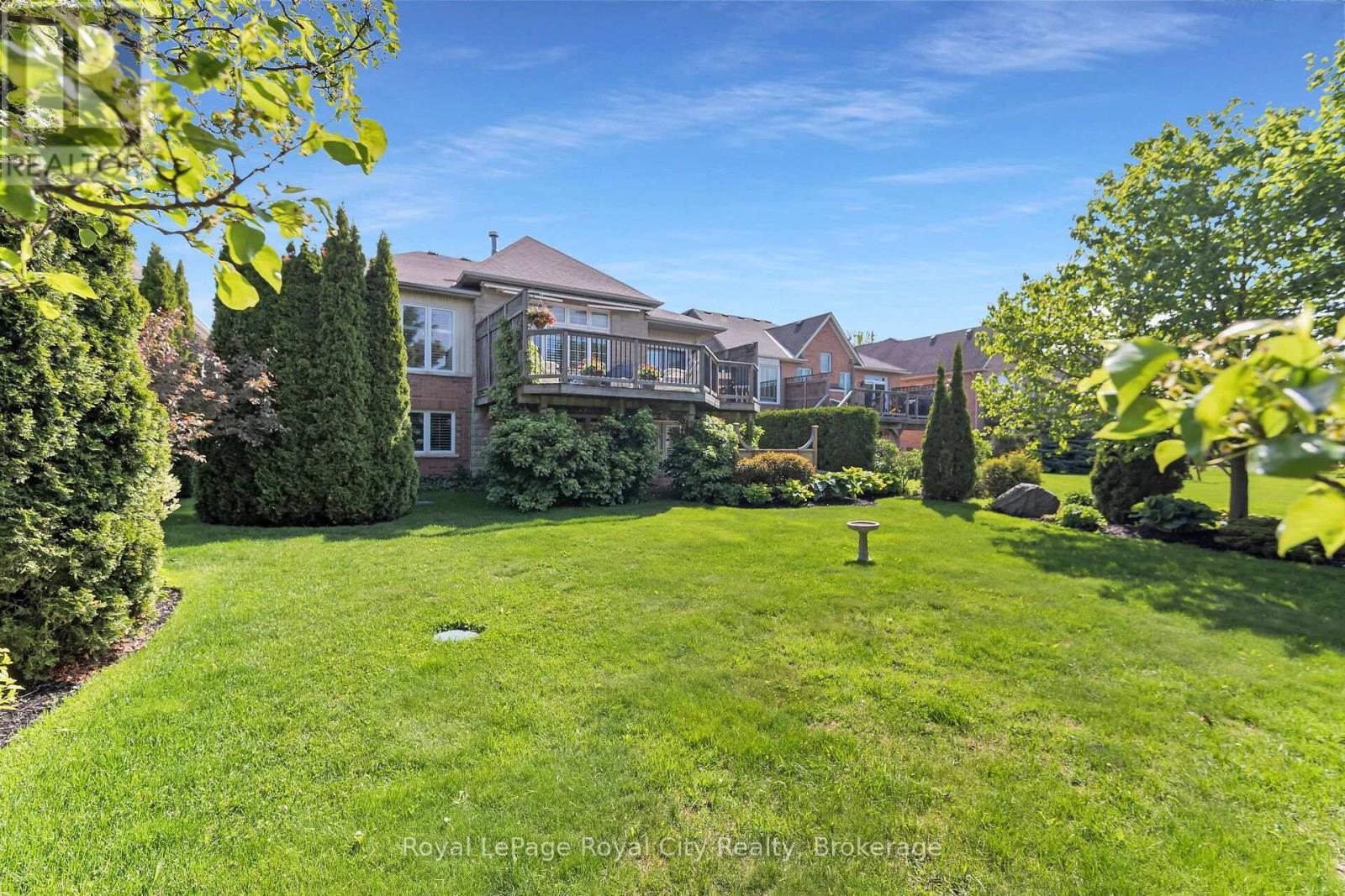 












54 ABERFOYLE MILL CRESCENT

,
Puslinch (Aberfoyle),




Ontario
N1H6H9

