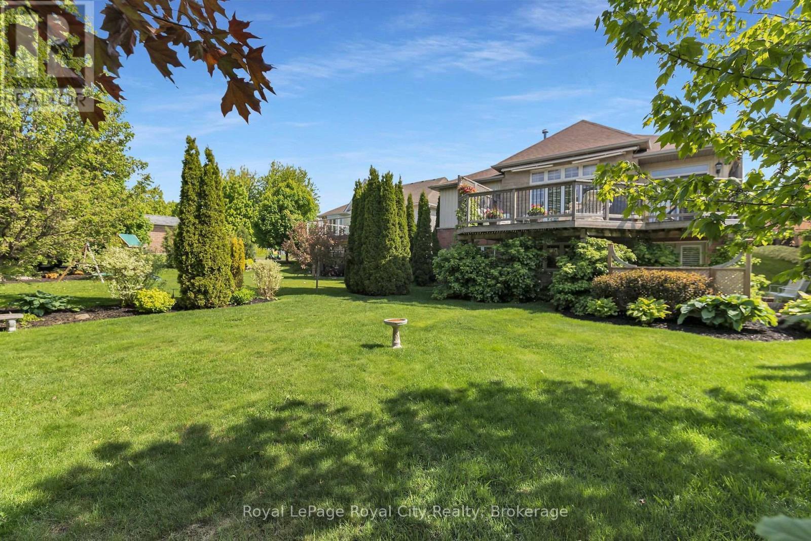 












54 ABERFOYLE MILL CRESCENT

,
Puslinch (Aberfoyle),




Ontario
N1H6H9

