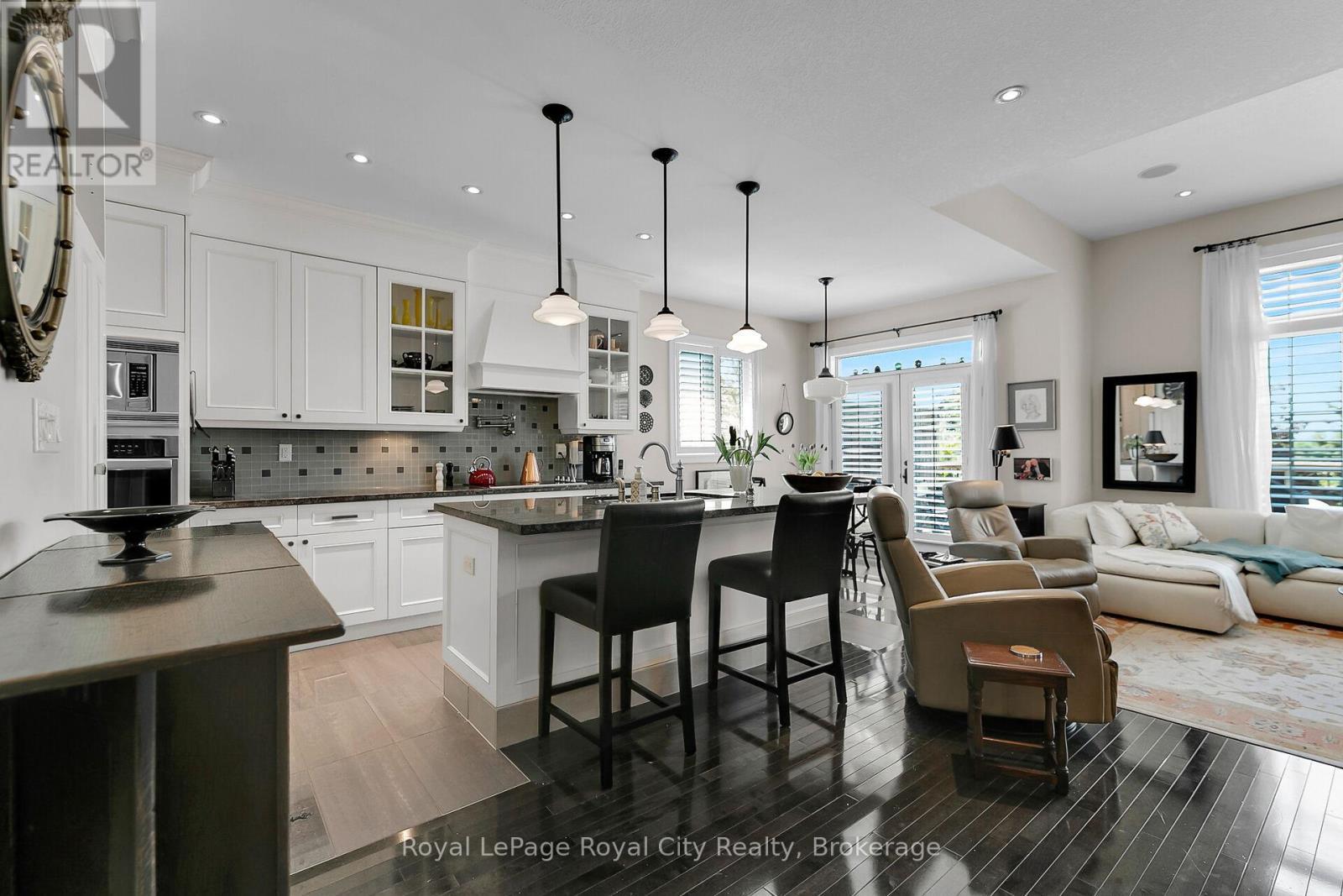 












54 ABERFOYLE MILL CRESCENT

,
Puslinch (Aberfoyle),




Ontario
N1H6H9

