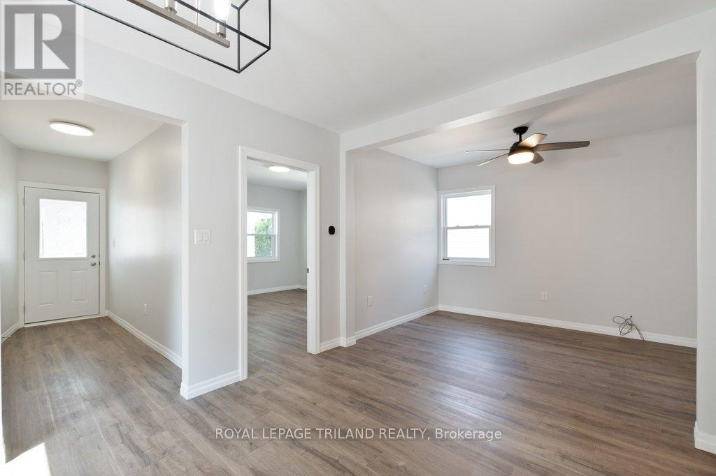 












35 INKERMAN STREET

,
St. Thomas,




Ontario
N5P3E9

