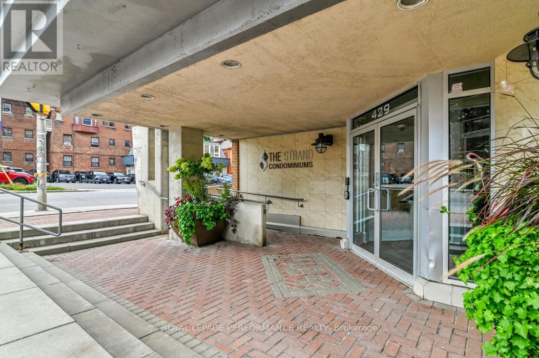 












407 - 429 SOMERSET STREET W

,
Ottawa,




Ontario
K1P2P5

