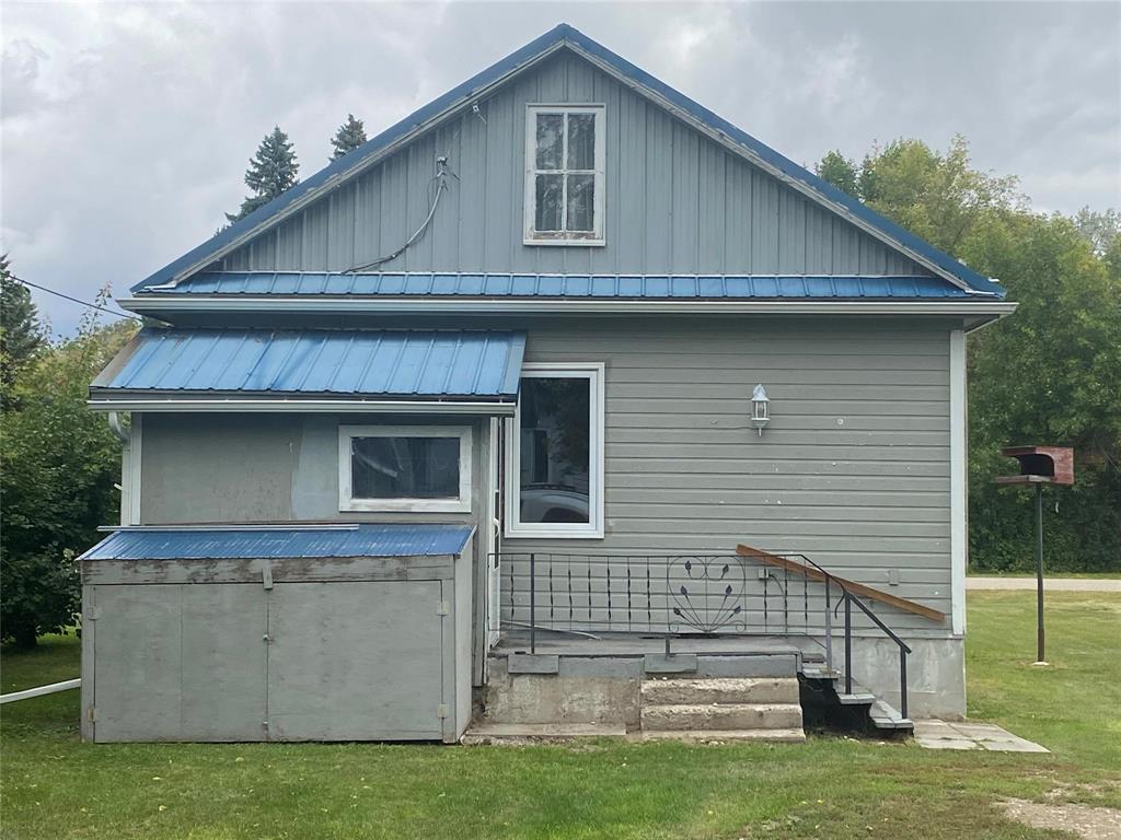 












370 Curwen Street

,
Cartwright,




Manitoba
R0K0L0

