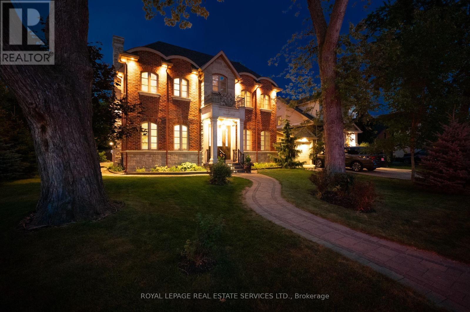 












67 RENOWN ROAD

,
Toronto,




Ontario
M9A2E6


