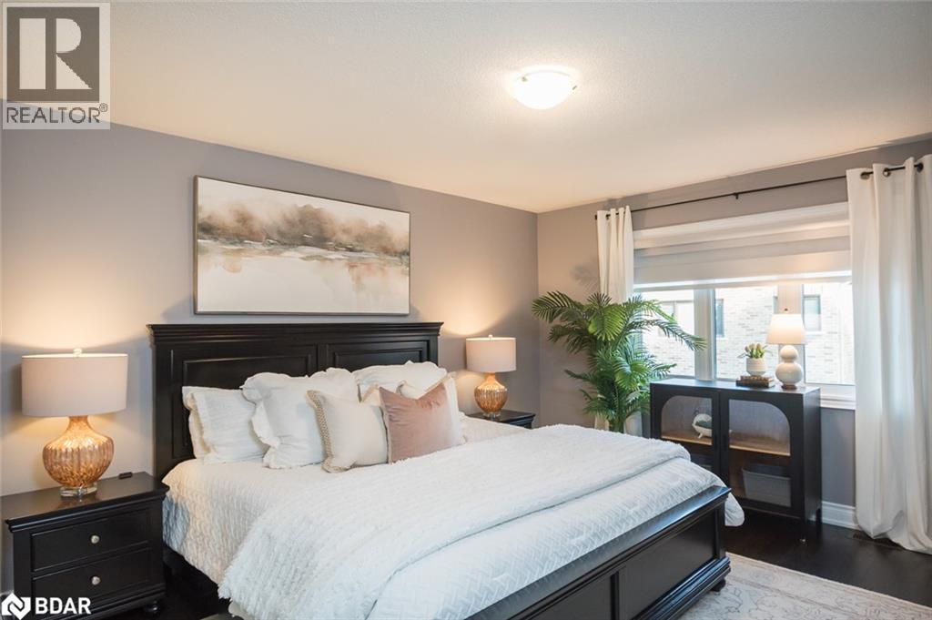 












390 RAMSEY Place

,
Milton,




Ontario
L9E1N3

