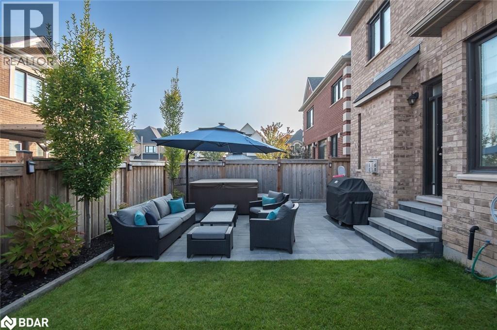 












390 RAMSEY Place

,
Milton,




Ontario
L9E1N3


