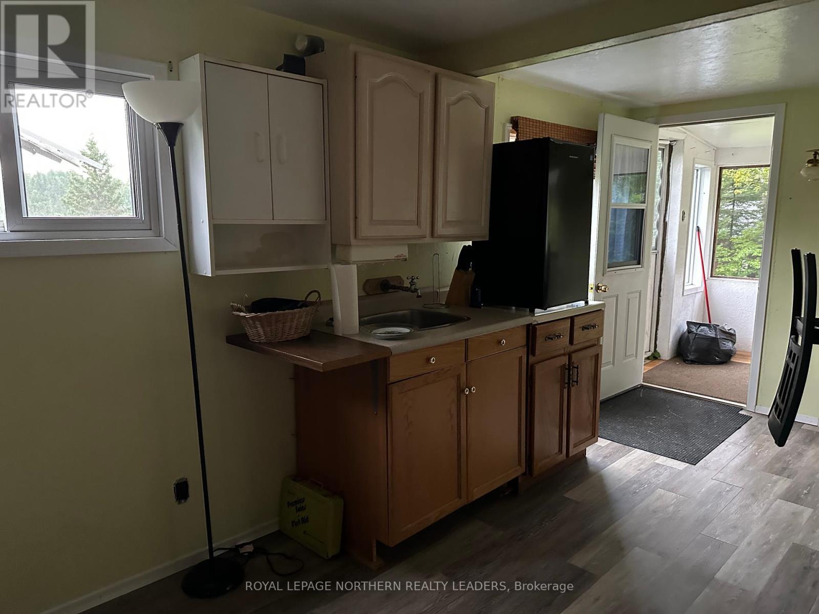 












4 SCOTT LAKE

,
Timmins (TCTDAR Outside),




Ontario
P4N7C5

