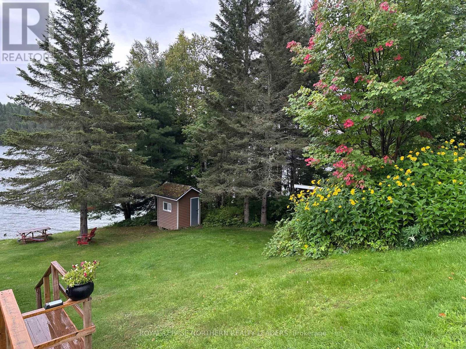 












4 SCOTT LAKE

,
Timmins (TCTDAR Outside),




Ontario
P4N7C5

