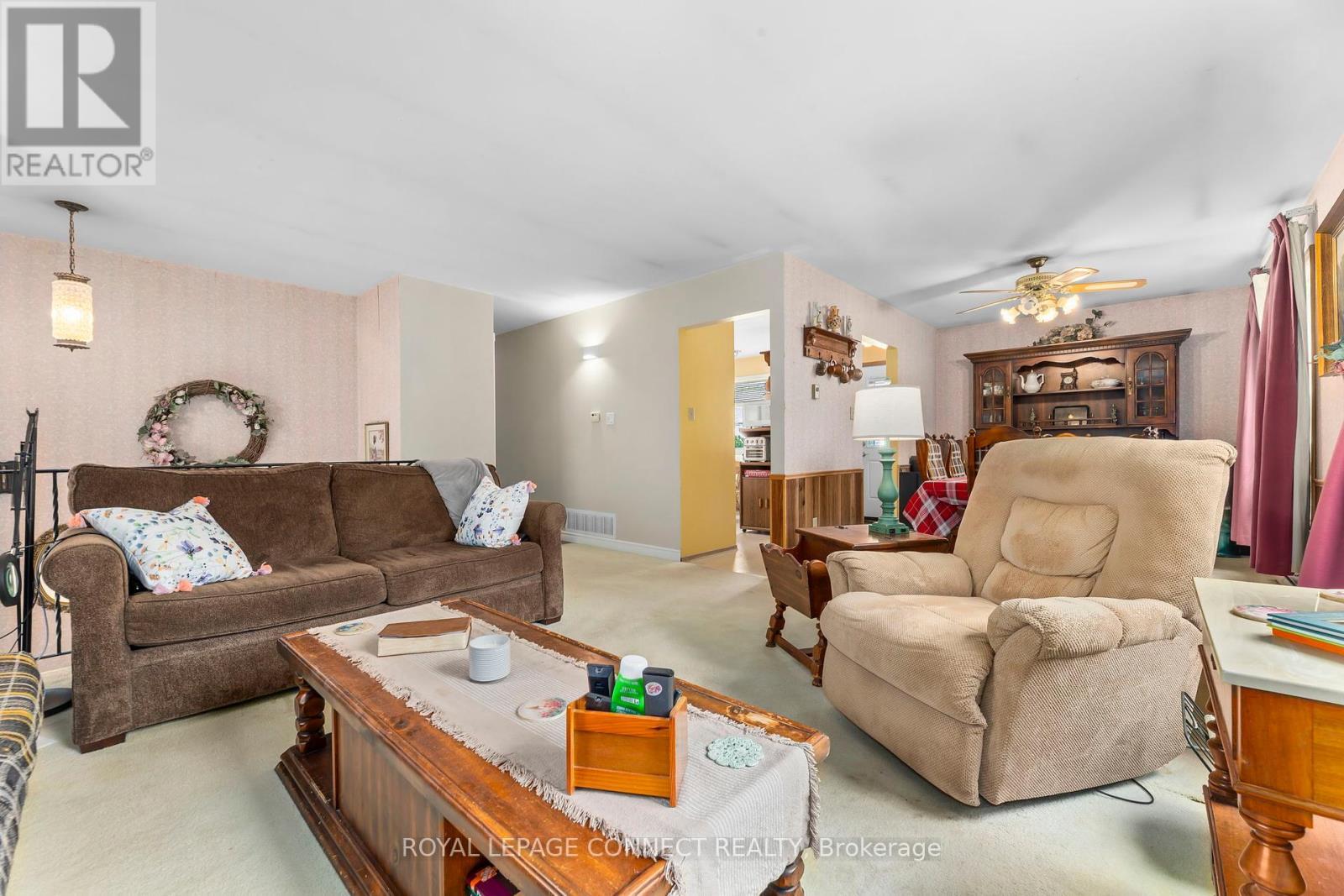 












35 LAWSON ROAD

,
Clarington,




Ontario
L1E2K3

