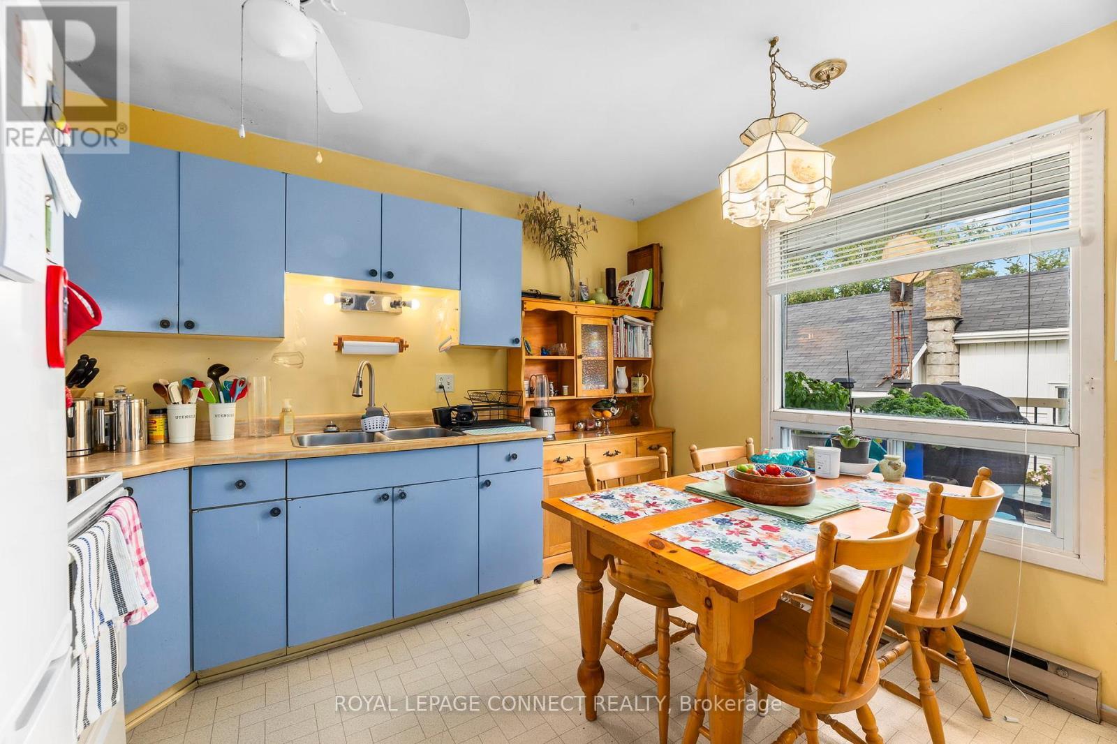 












35 LAWSON ROAD

,
Clarington,




Ontario
L1E2K3

