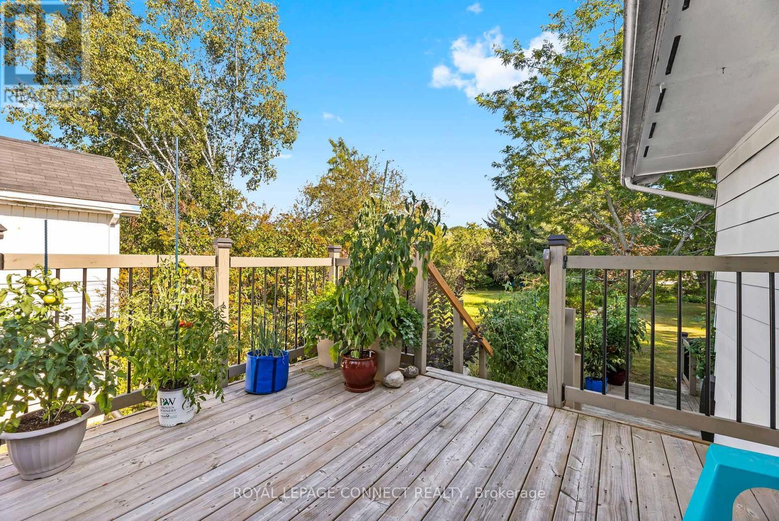 












35 LAWSON ROAD

,
Clarington,




Ontario
L1E2K3

