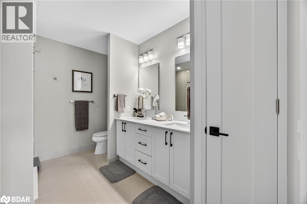 












1 HUME Street Unit# 308

,
Collingwood,




Ontario
L9X0X3

