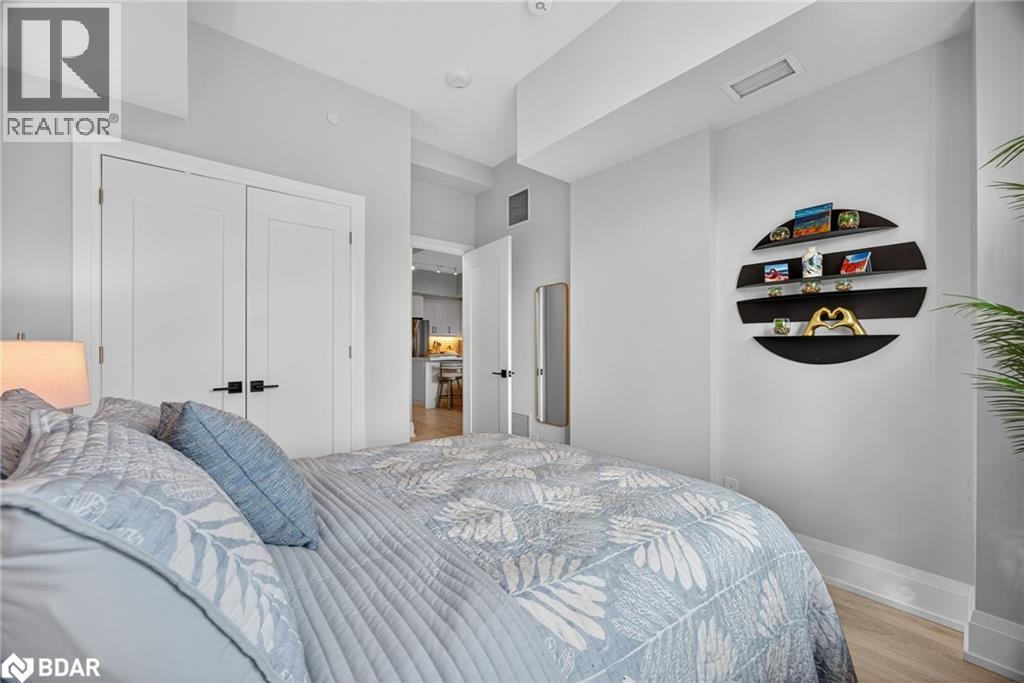 












1 HUME Street Unit# 308

,
Collingwood,




Ontario
L9X0X3

