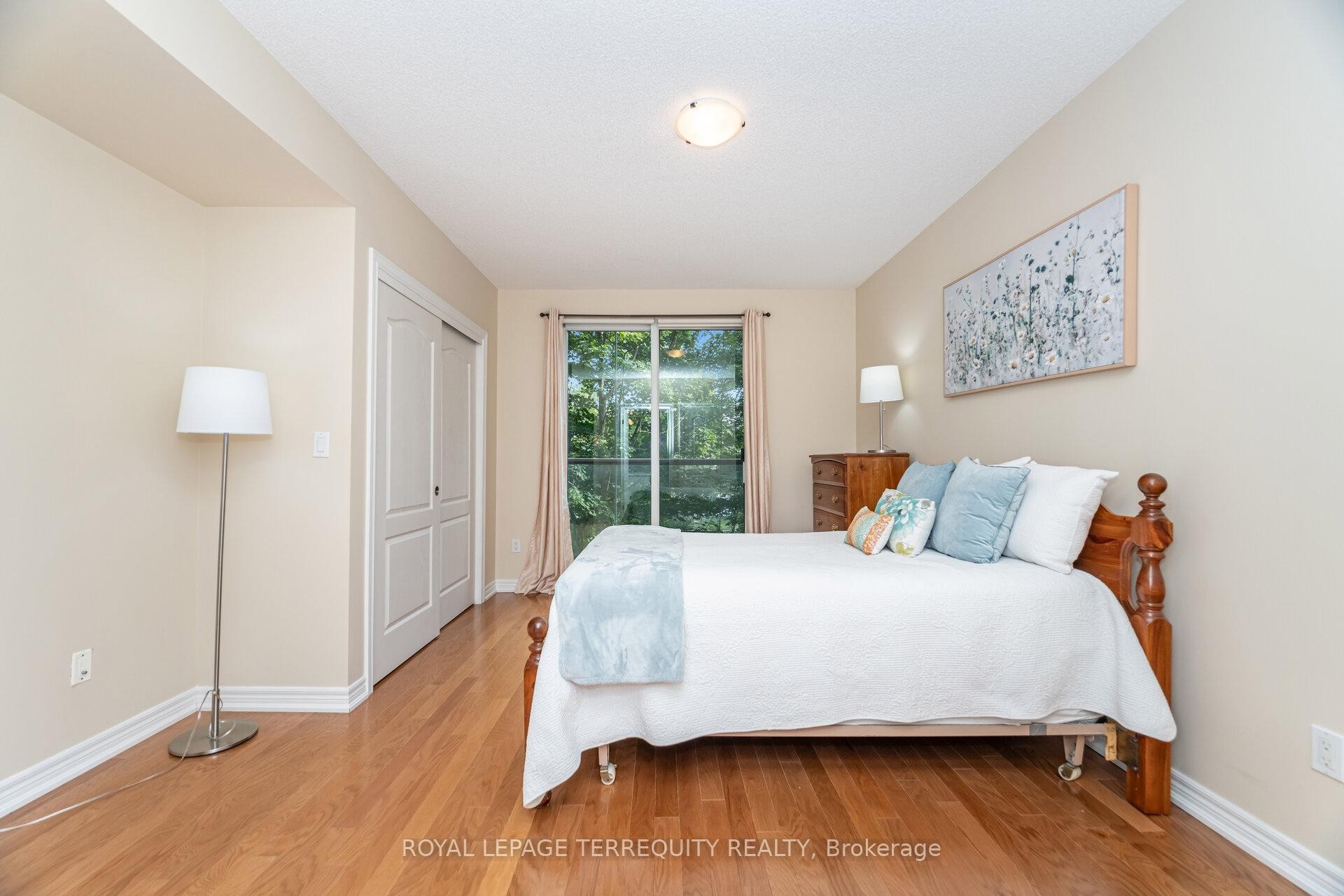 









77


GOVERNORS

Road, 204,
Hamilton,




ON
L9H 7N8

