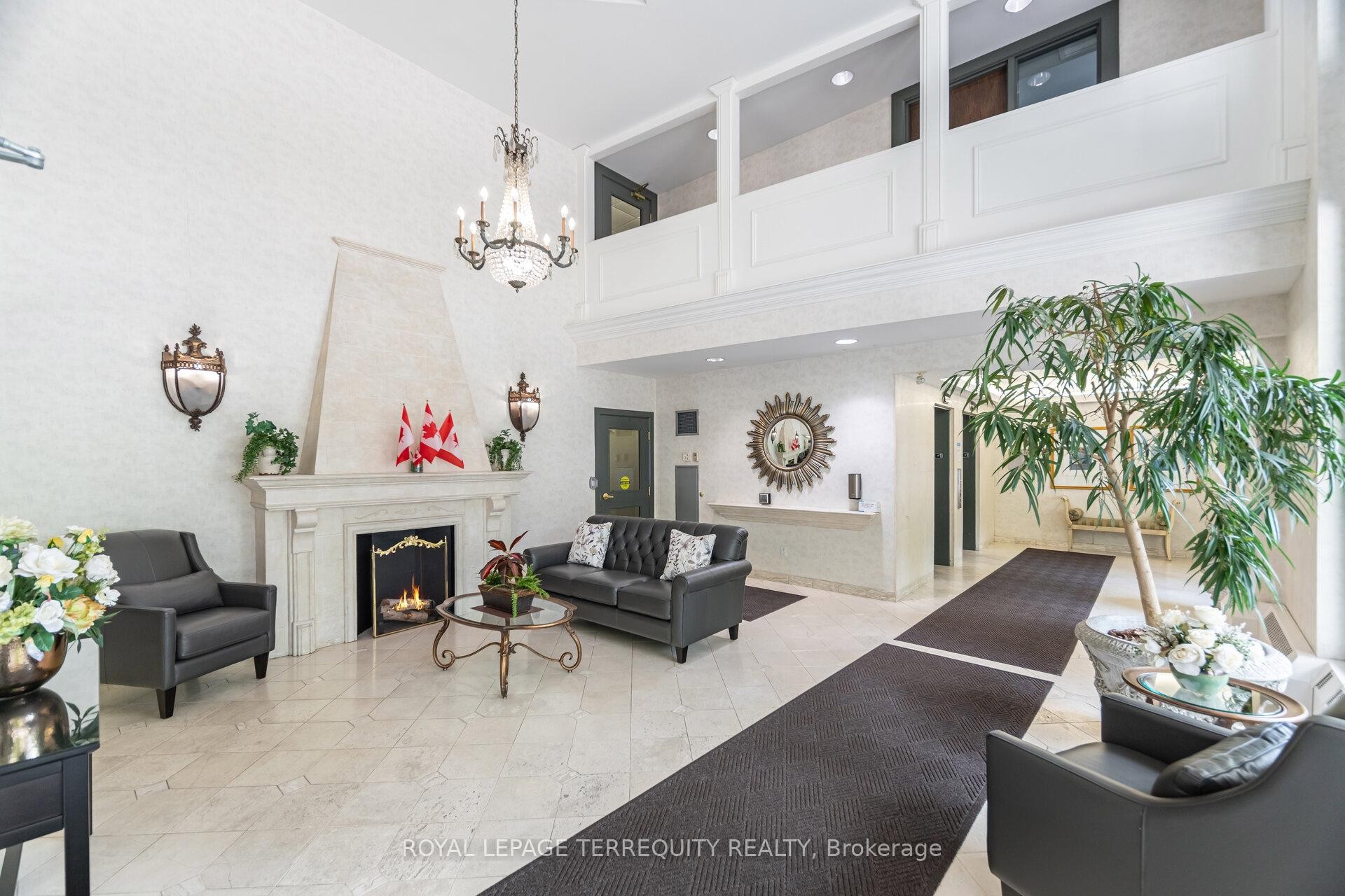 









77


GOVERNORS

Road, 204,
Hamilton,




ON
L9H 7N8


