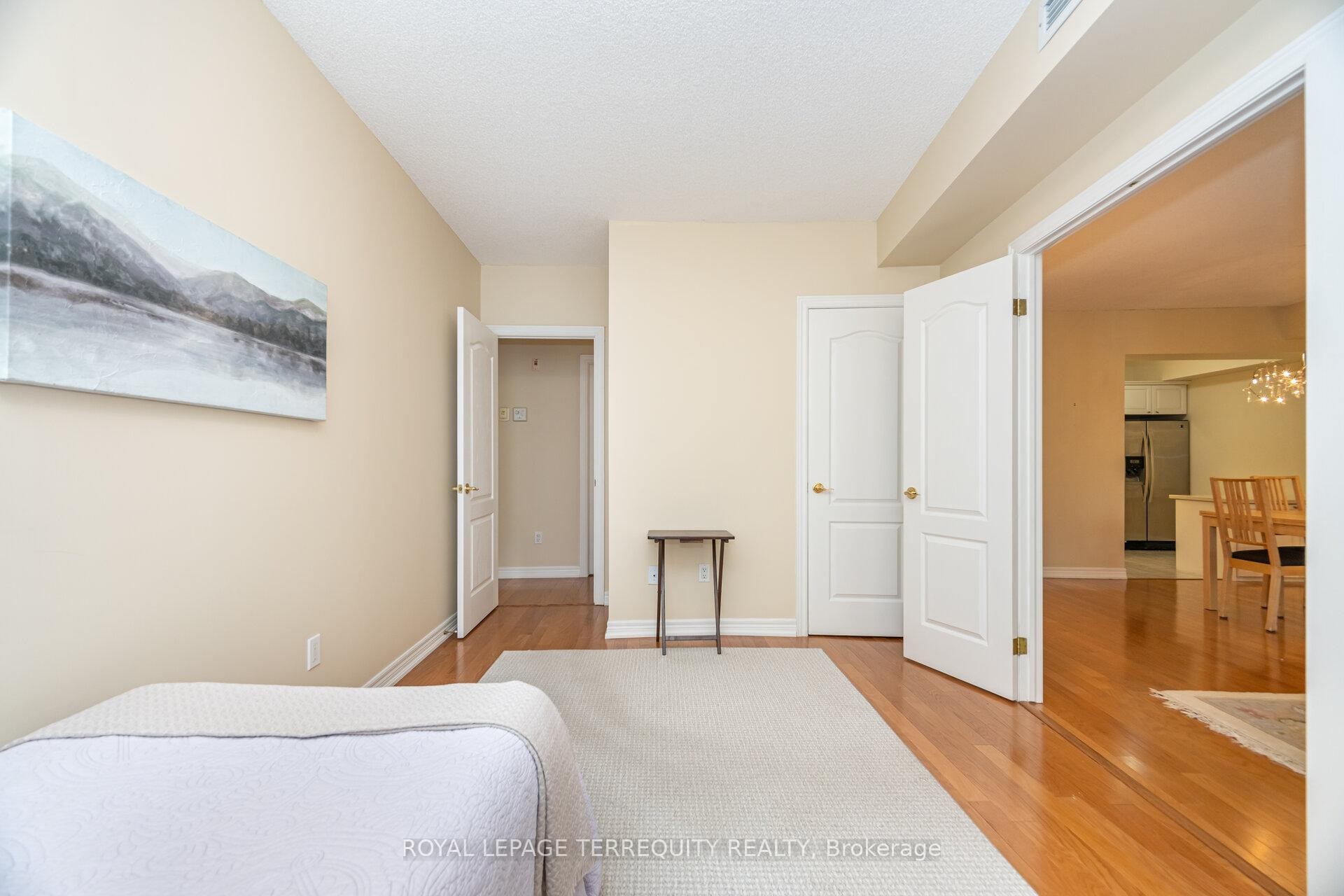 









77


GOVERNORS

Road, 204,
Hamilton,




ON
L9H 7N8

