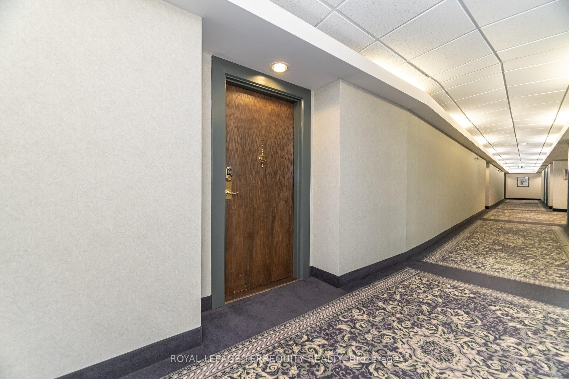









77


GOVERNORS

Road, 204,
Hamilton,




ON
L9H 7N8


