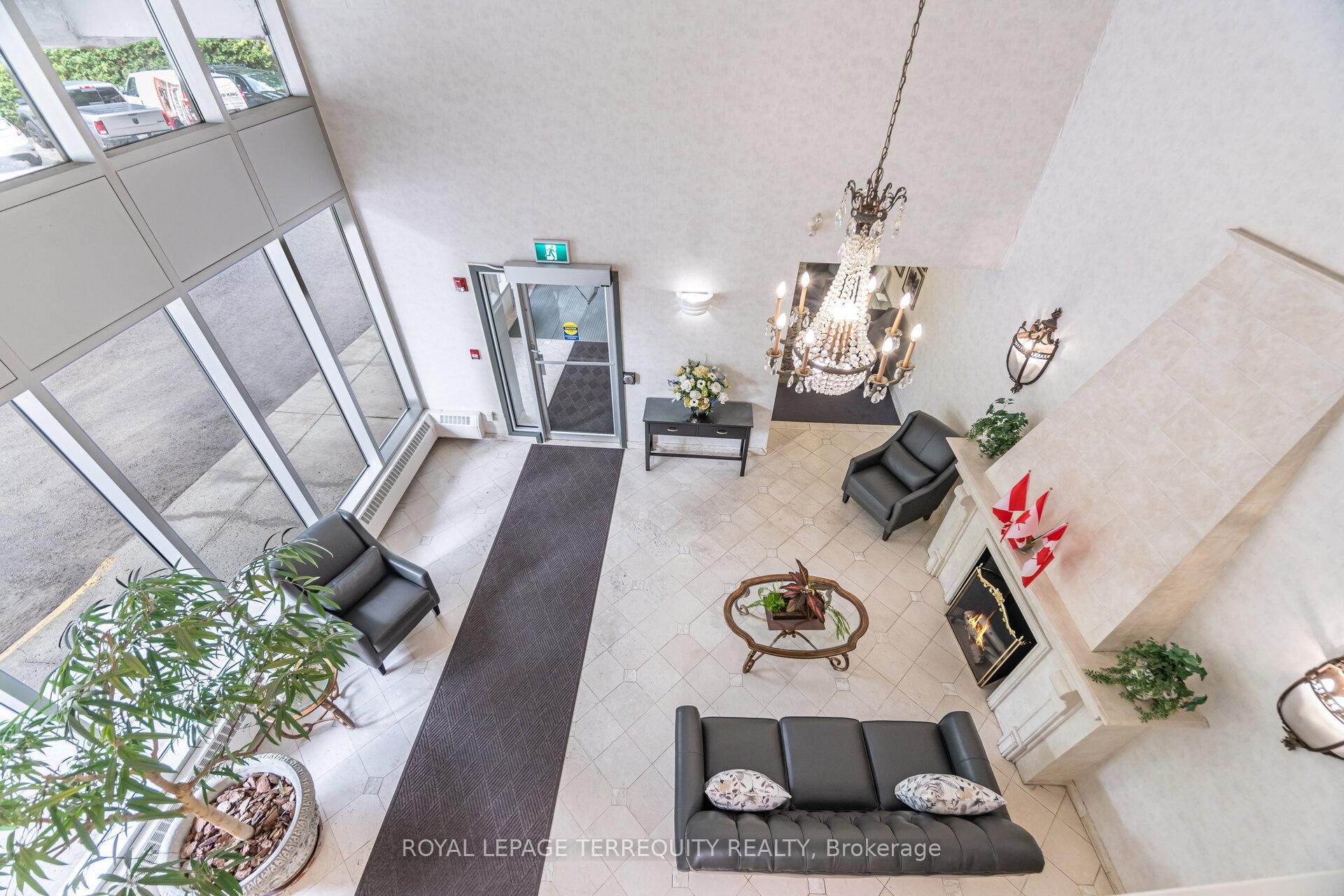 









77


GOVERNORS

Road, 204,
Hamilton,




ON
L9H 7N8


