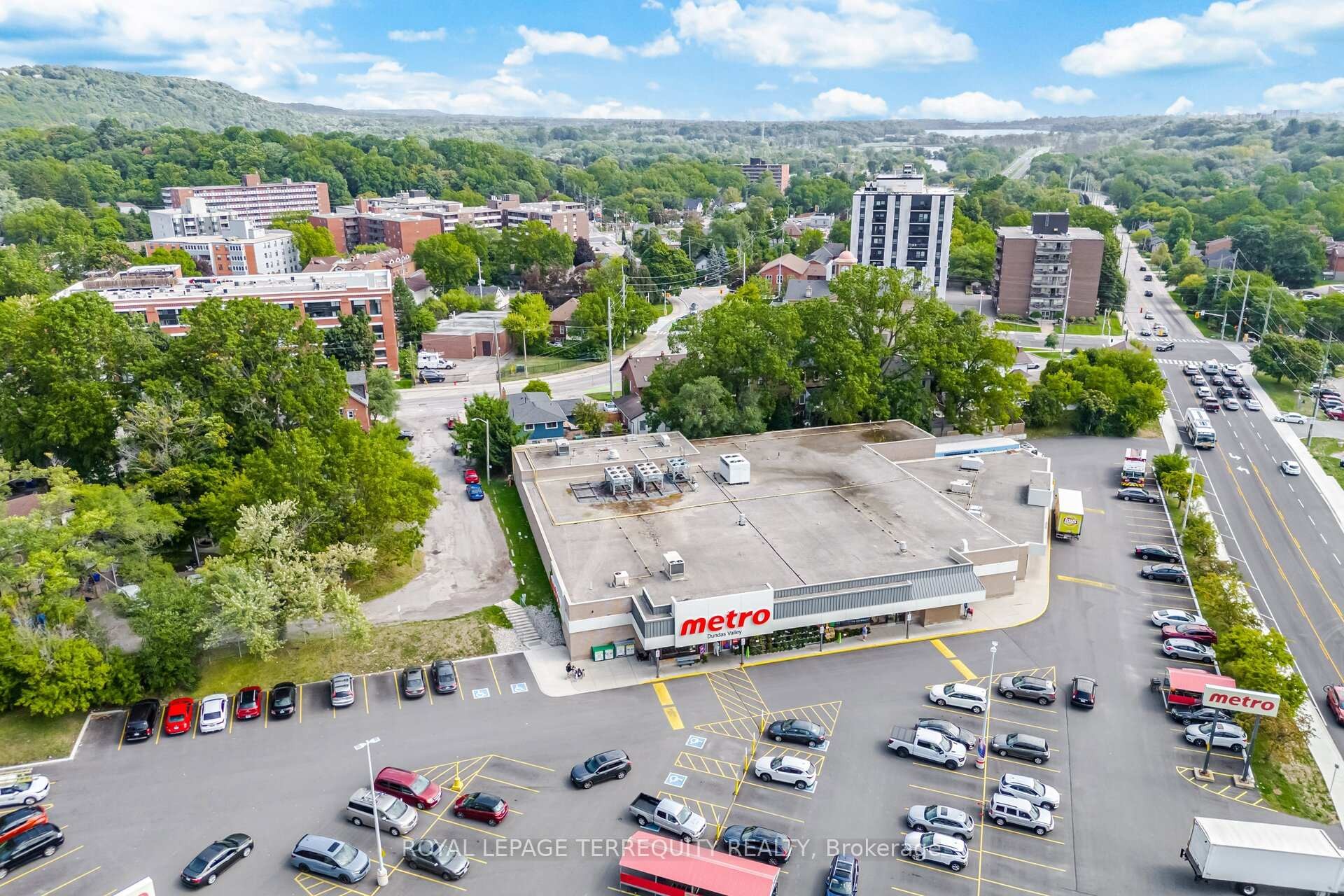 









77


GOVERNORS

Road, 204,
Hamilton,




ON
L9H 7N8

