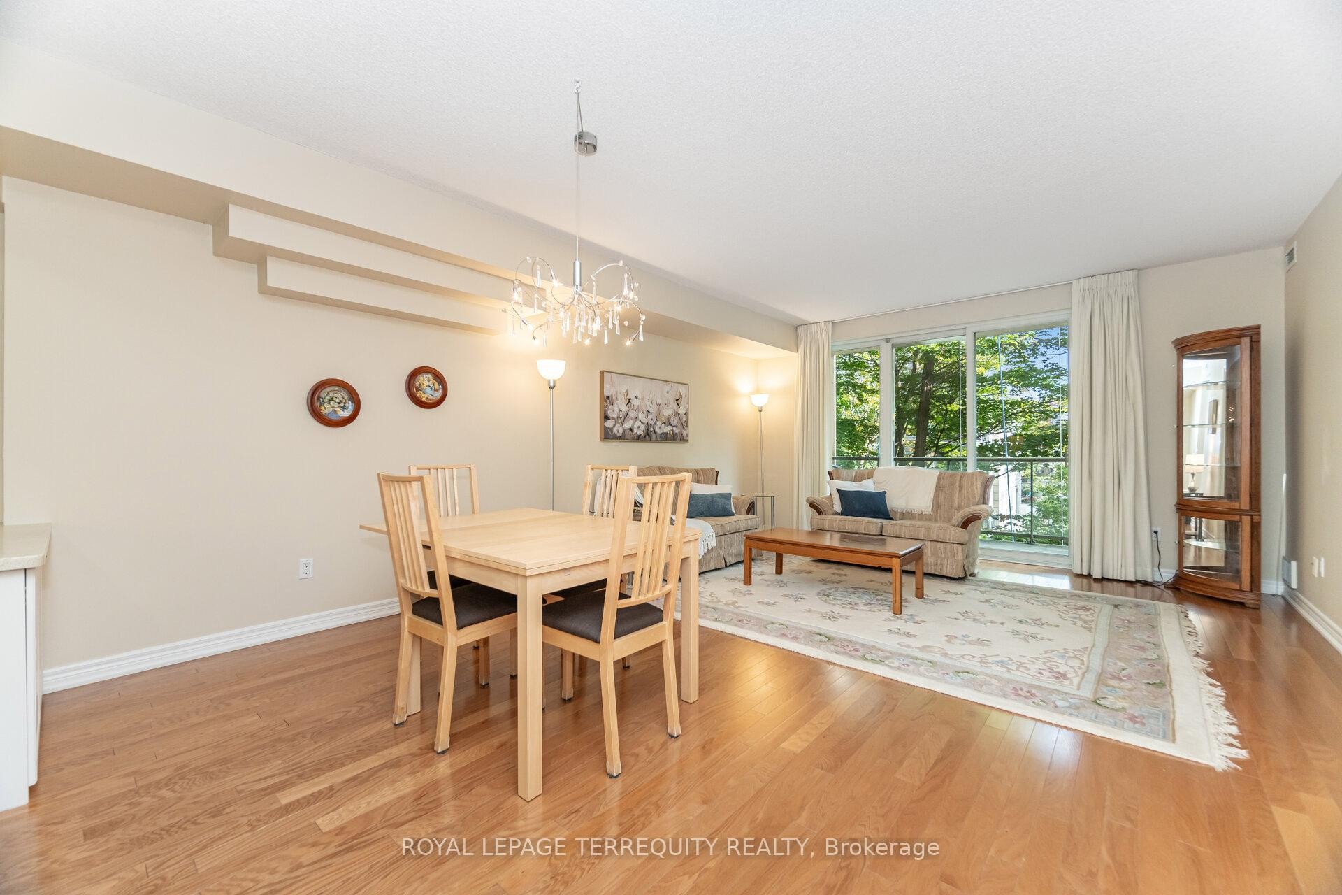 









77


GOVERNORS

Road, 204,
Hamilton,




ON
L9H 7N8

