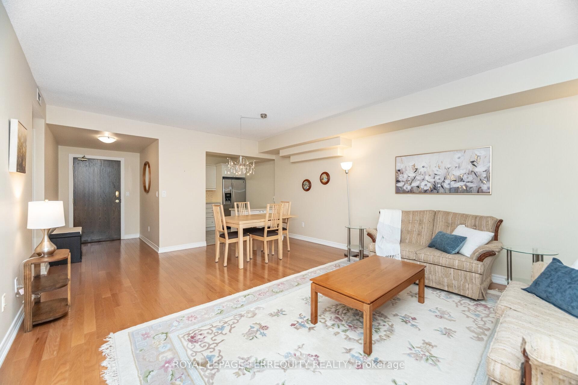 









77


GOVERNORS

Road, 204,
Hamilton,




ON
L9H 7N8

