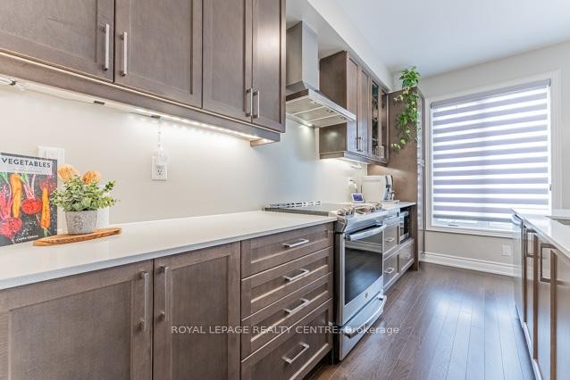 









1409


Argall

Court,
Milton,




ON
L9E 1L7

