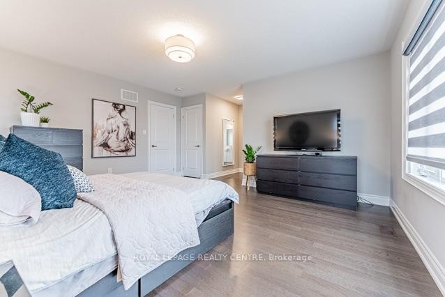 









1409


Argall

Court,
Milton,




ON
L9E 1L7

