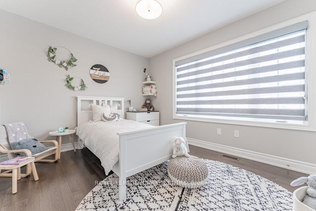 









1409


Argall

Court,
Milton,




ON
L9E 1L7

