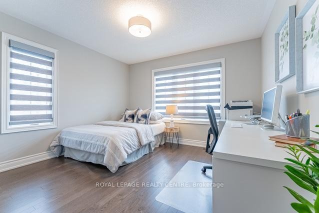 









1409


Argall

Court,
Milton,




ON
L9E 1L7

