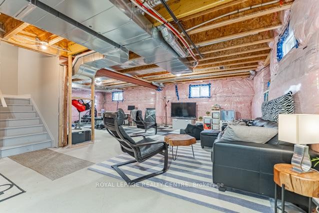 









1409


Argall

Court,
Milton,




ON
L9E 1L7

