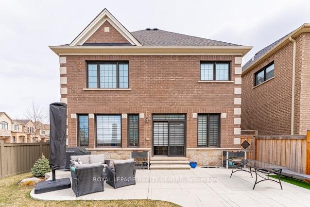









1409


Argall

Court,
Milton,




ON
L9E 1L7

