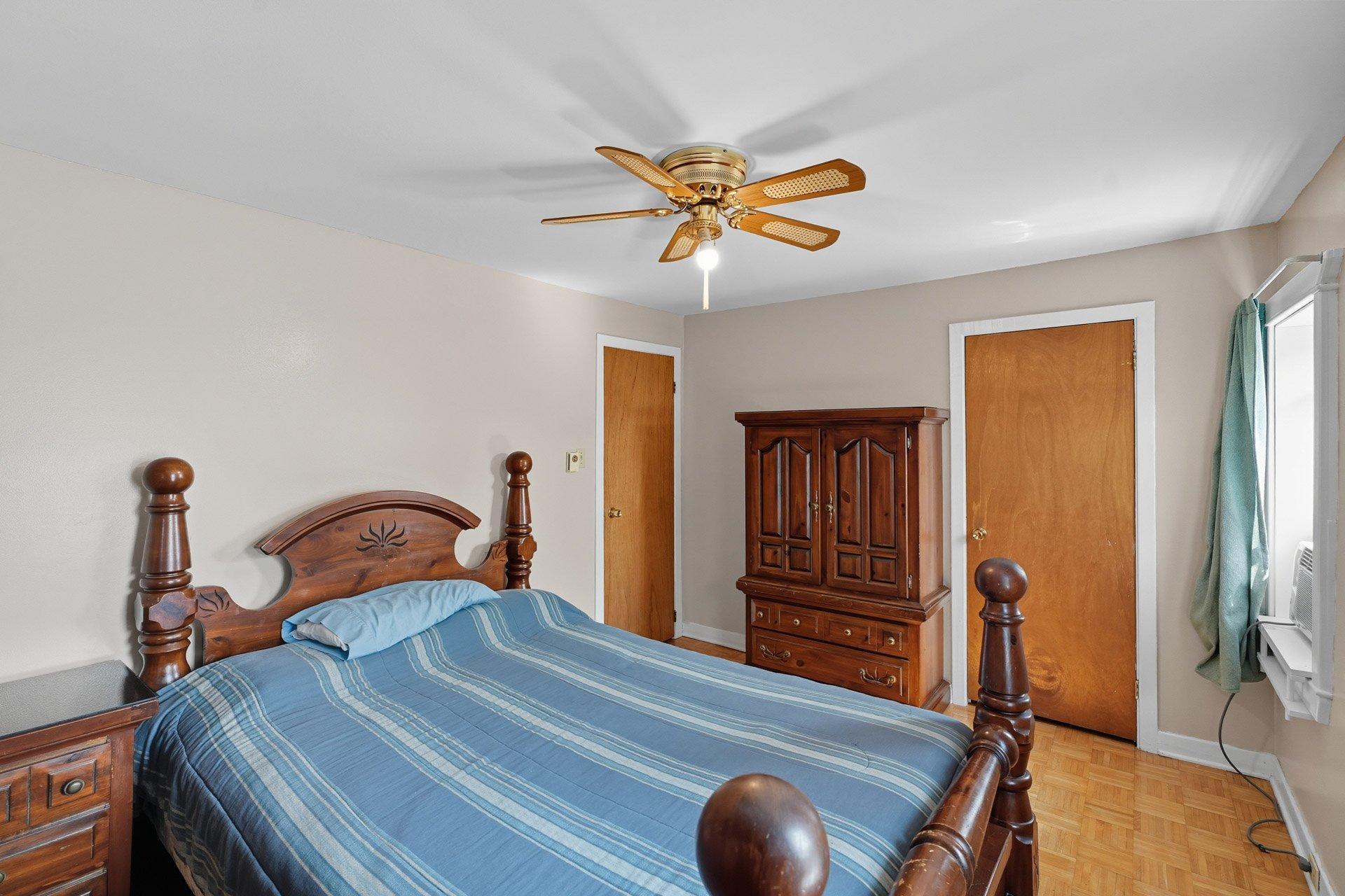 









11


Rue Garneau

,
Gatineau (Hull),




QC
J8X1R4

