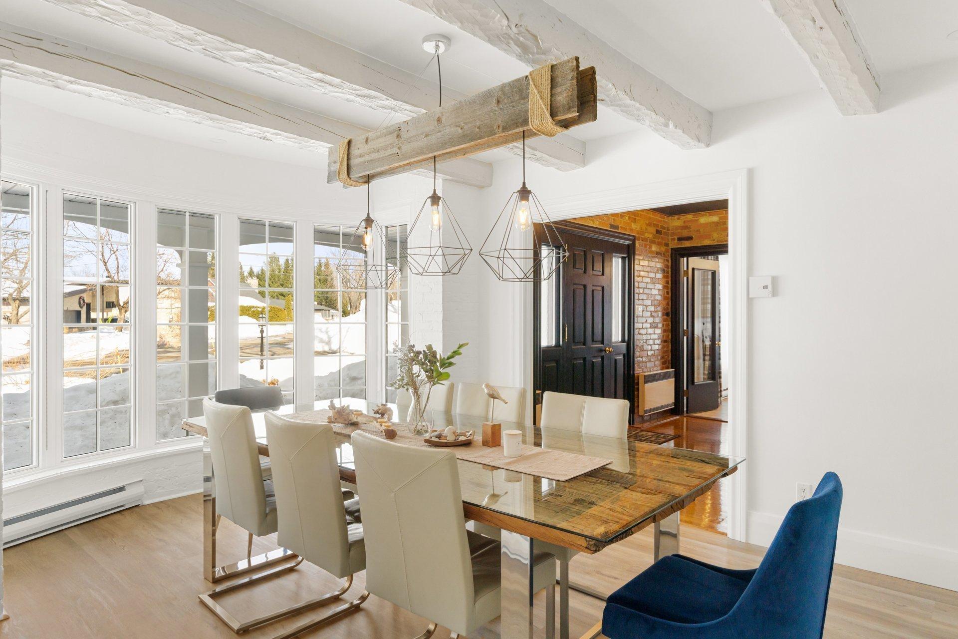 









126


Rue du Docteur-Fauteux

,
Shawinigan,




QC
G9P0J2

