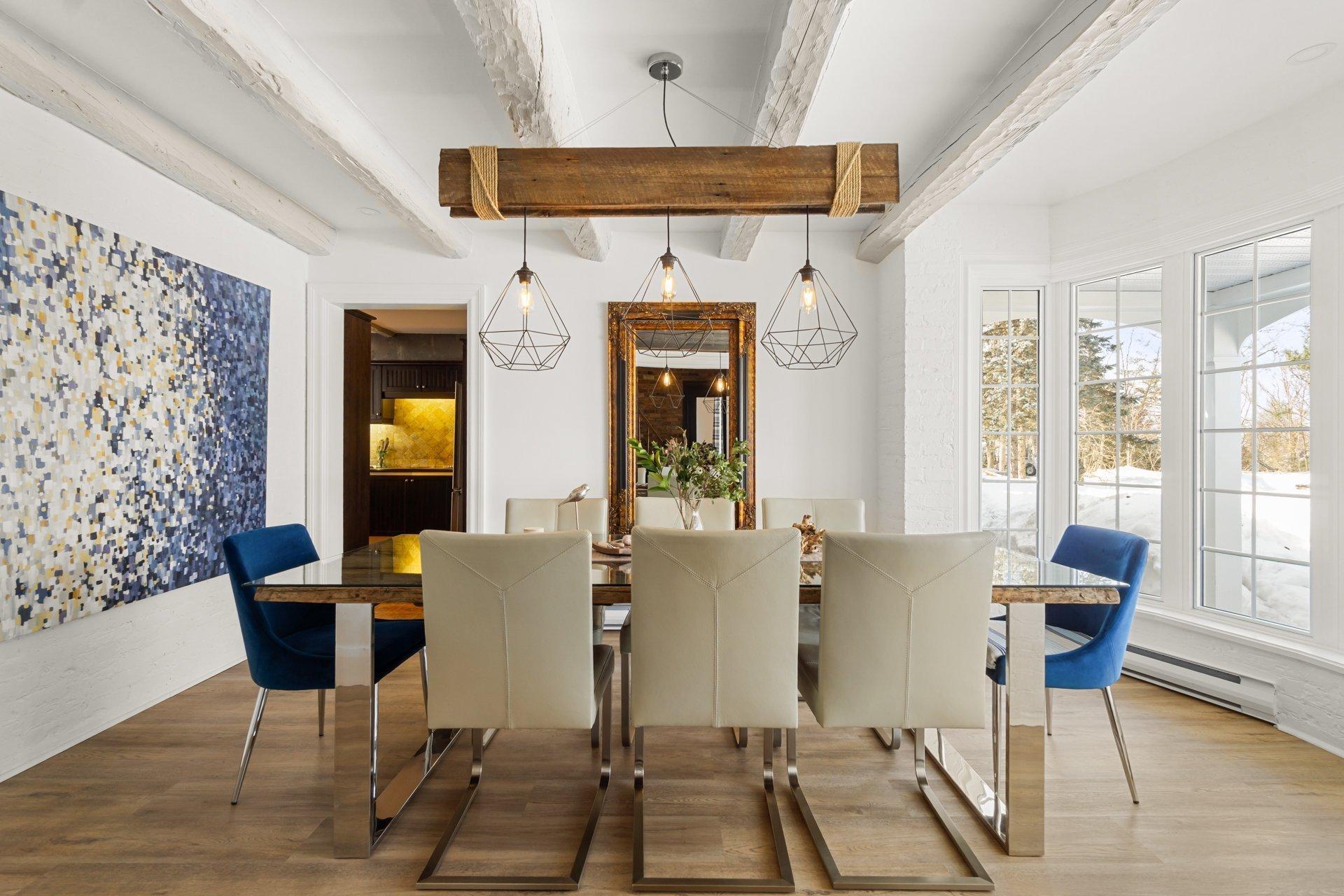 









126


Rue du Docteur-Fauteux

,
Shawinigan,




QC
G9P0J2

