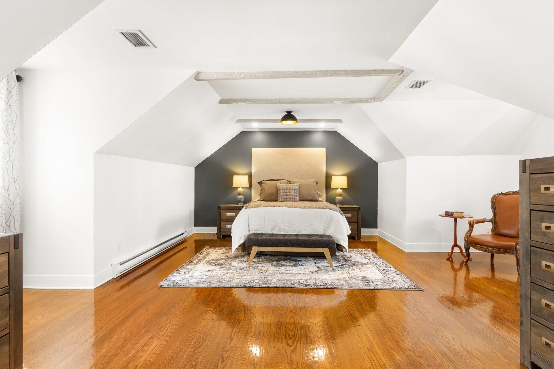 









126


Rue du Docteur-Fauteux

,
Shawinigan,




QC
G9P0J2

