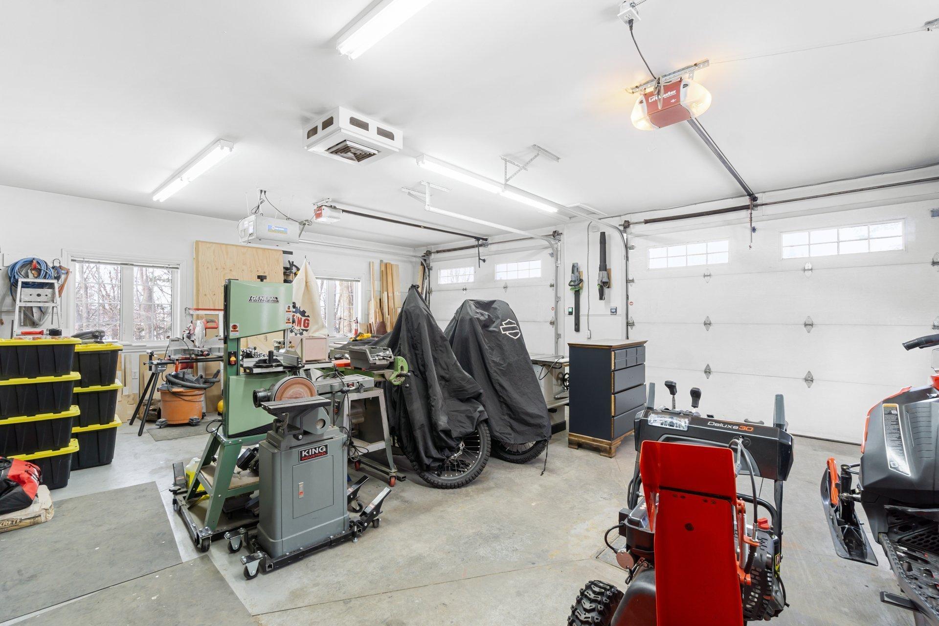 









126


Rue du Docteur-Fauteux

,
Shawinigan,




QC
G9P0J2

